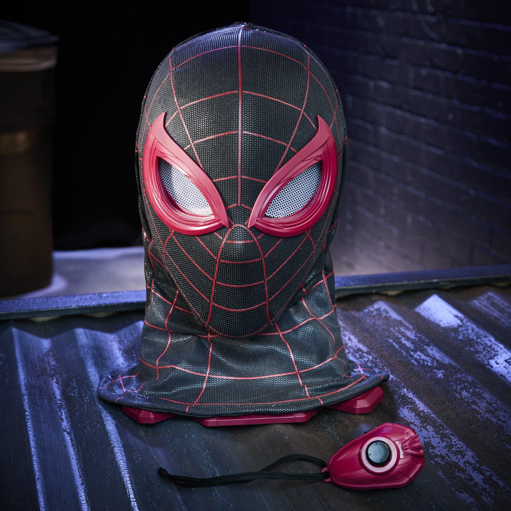 Marvel Legends Series Spider-Man: Miles Morales elektronische Maske mit Fernbedienung